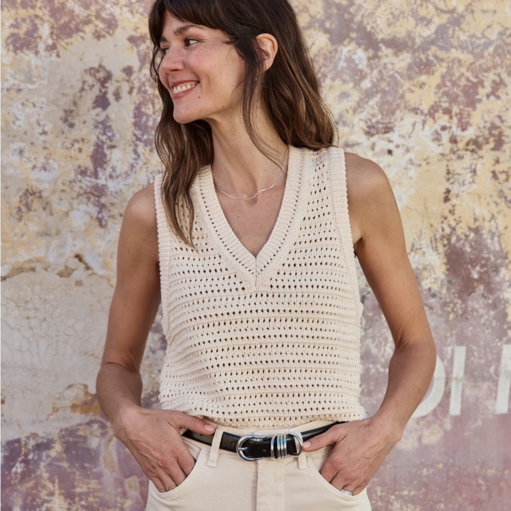 Marine Layer Montecito Knit Sweater Vest in Cream Small
